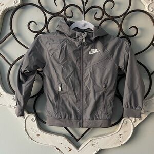 Boys Nike Windrunner Water Resistant Hooded Lightweight Jacket